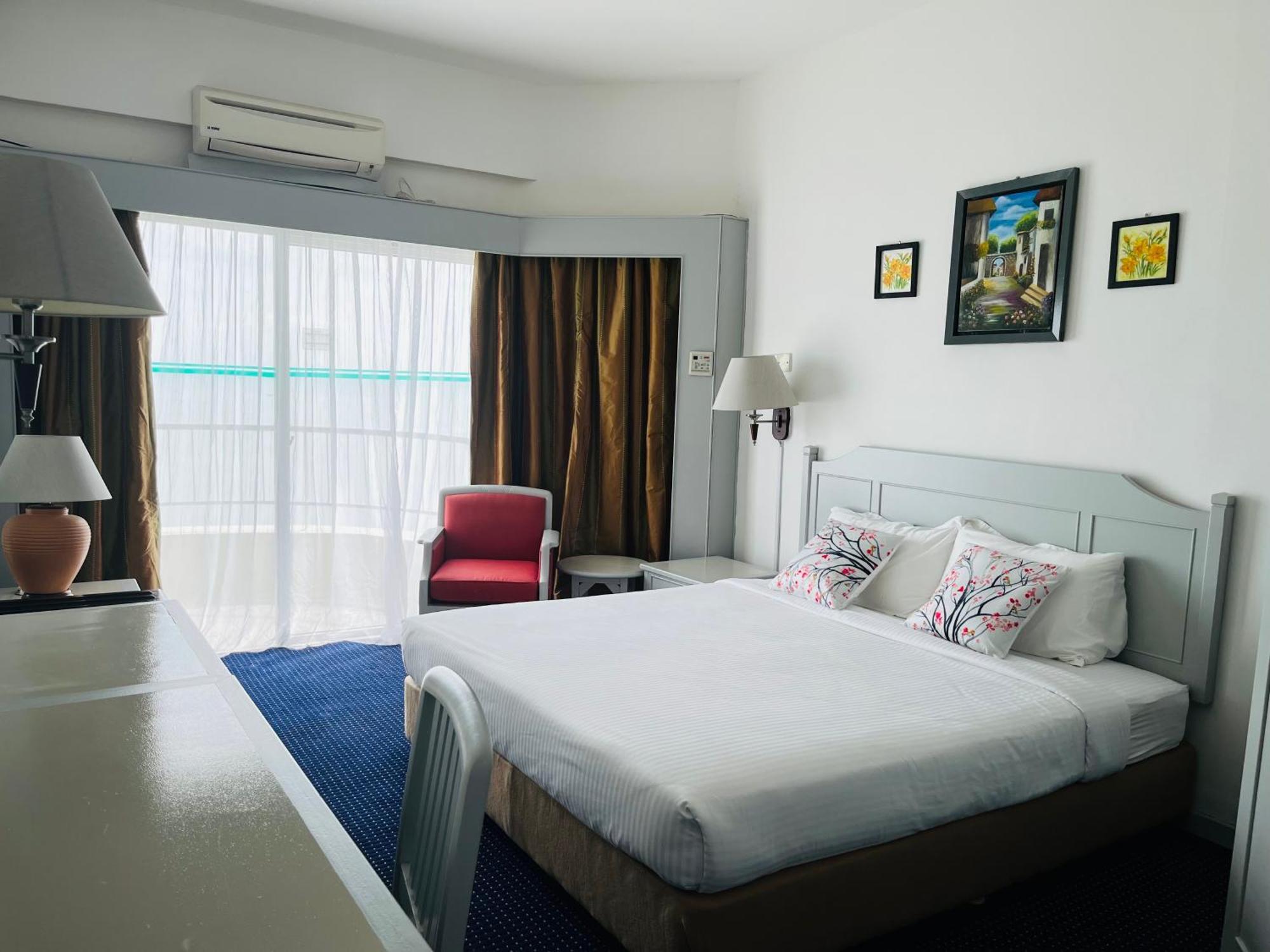 Paradise By The Sea In Penang By Veron At Rainbow Paradise Tanjung Bungah  Buitenkant foto
